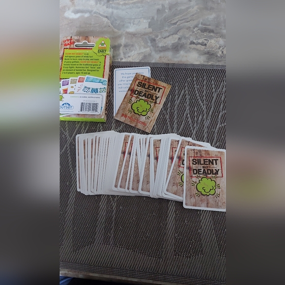 Card game - Picture 5 of 6